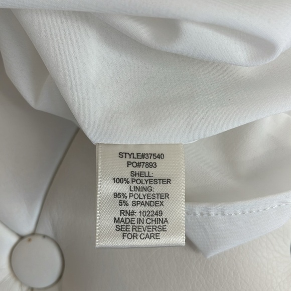 Skies are Blue Gari Embroidery Top - Picture 10 of 13